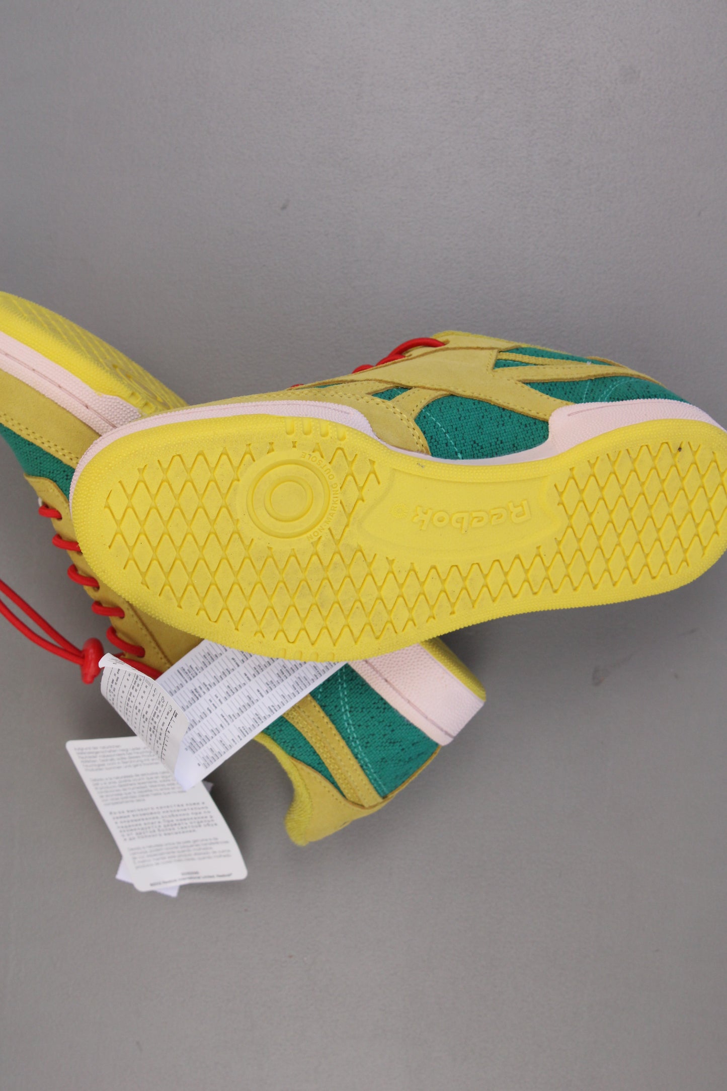 Reebok x The Animal Observatory Sneakers Club C Revange TAO x Reebok Baby gelb Größe 36 neu mit Etikett