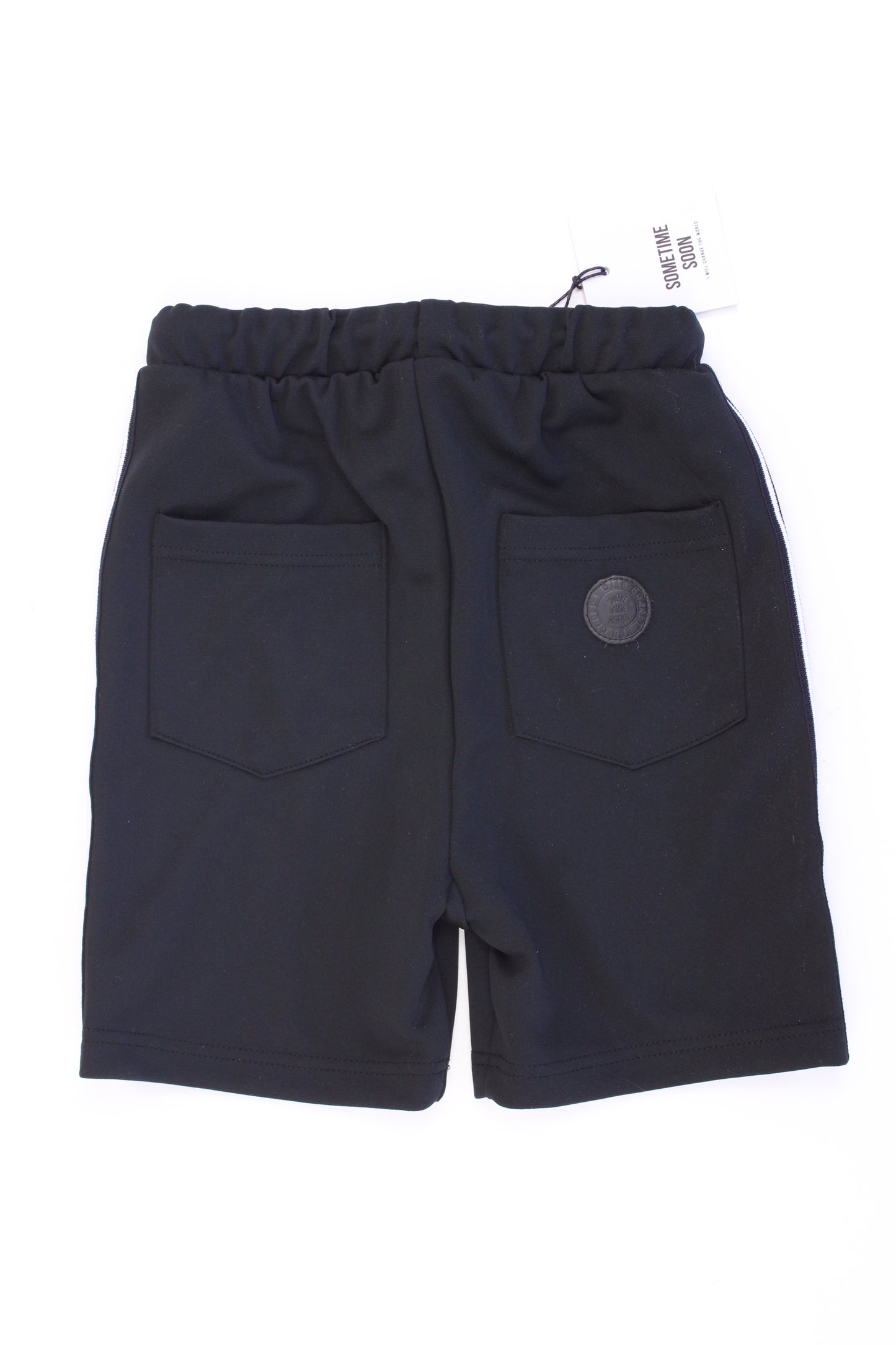 Sometime Soon Kinder Shorts schwarz Größe 6 Jahre neu mit Etikett