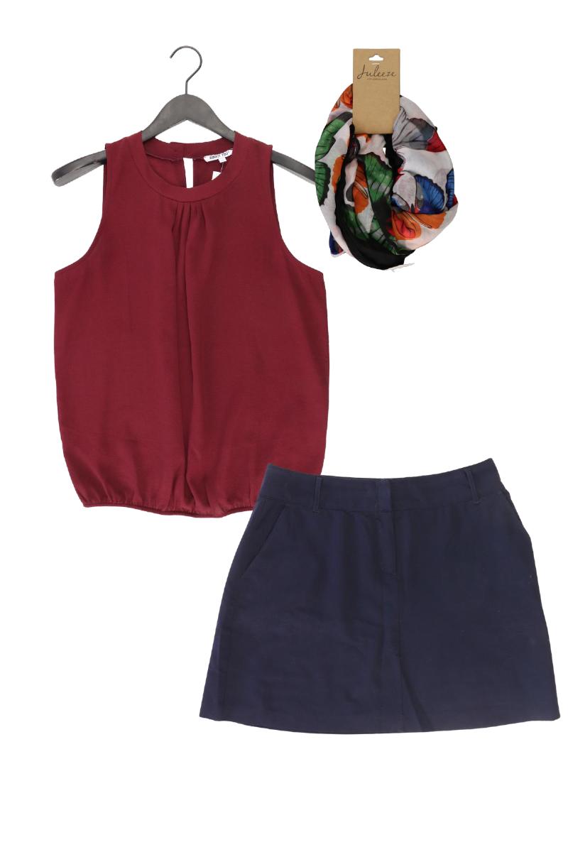 Second Hand Outfit Größe M mit About You Ärmellose Bluse in Gr. 40 und Tuch