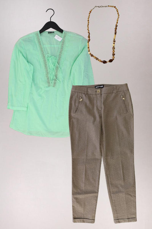 Second Hand Outfit Größe M mit Gerry Weber Classic Bluse in Gr. 40 und Halskette