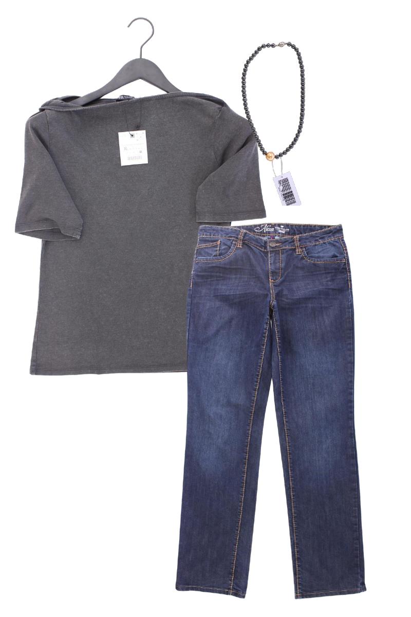 Second Hand Outfit Größe XL mit Zara T-Shirt in Gr. XL und Halskette