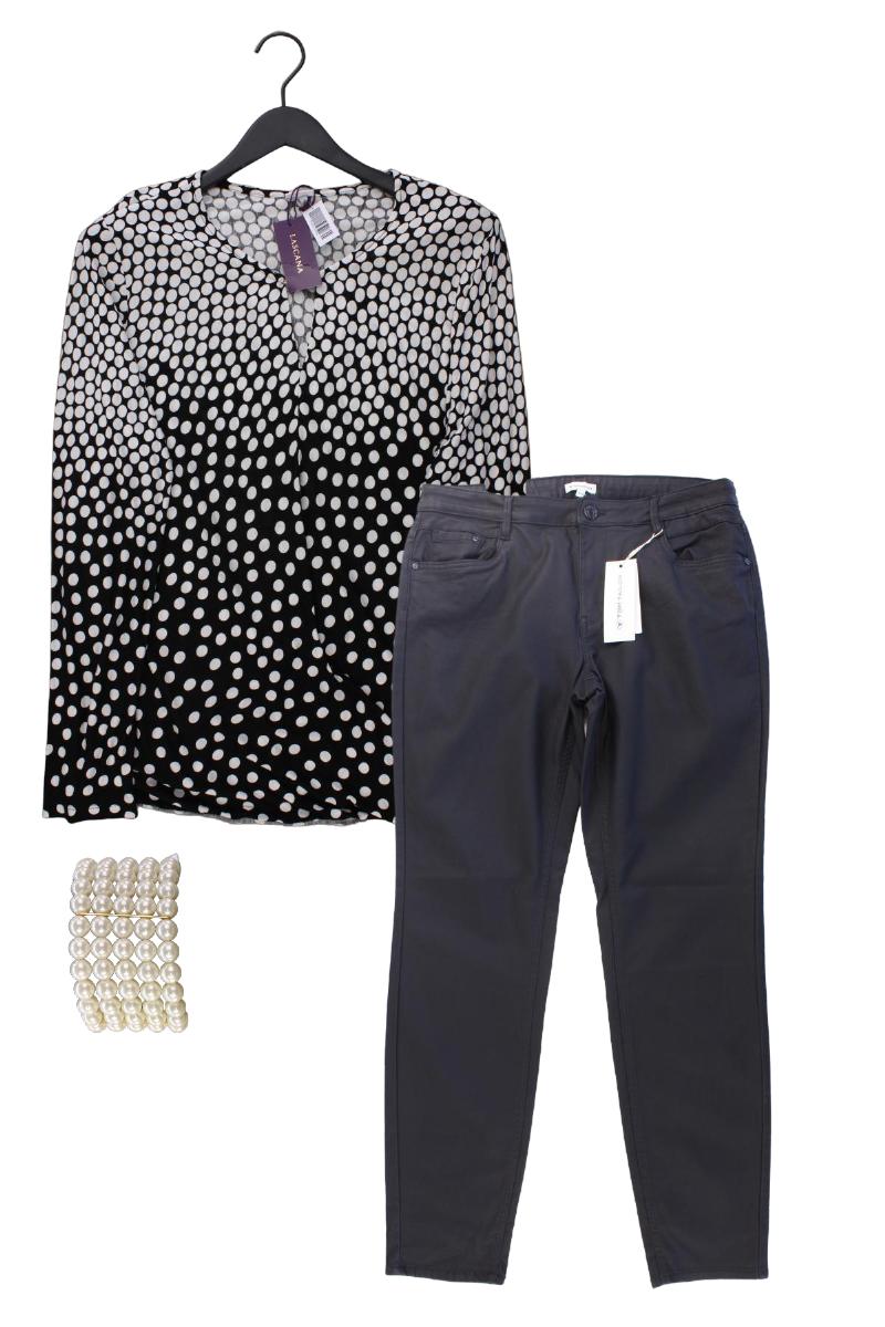 Second Hand Outfit Größe XL mit Lascana Printshirt in Gr. 44/46 und Armband