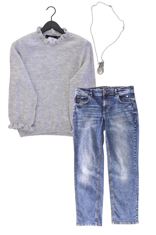 Second Hand Outfit Größe XL mit Feinstrickpullover in Gr. XL und Halskette