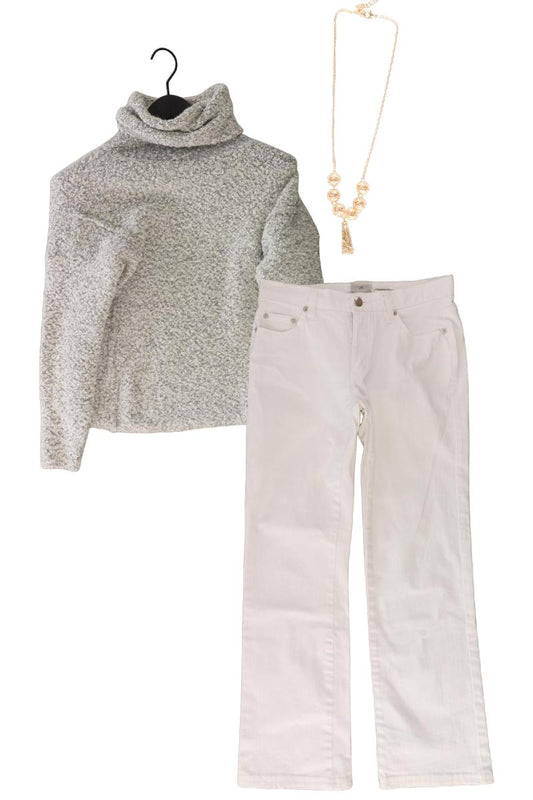 Second Hand Outfit Größe XS mit Object Wollpullover in Gr. XS und Halskette