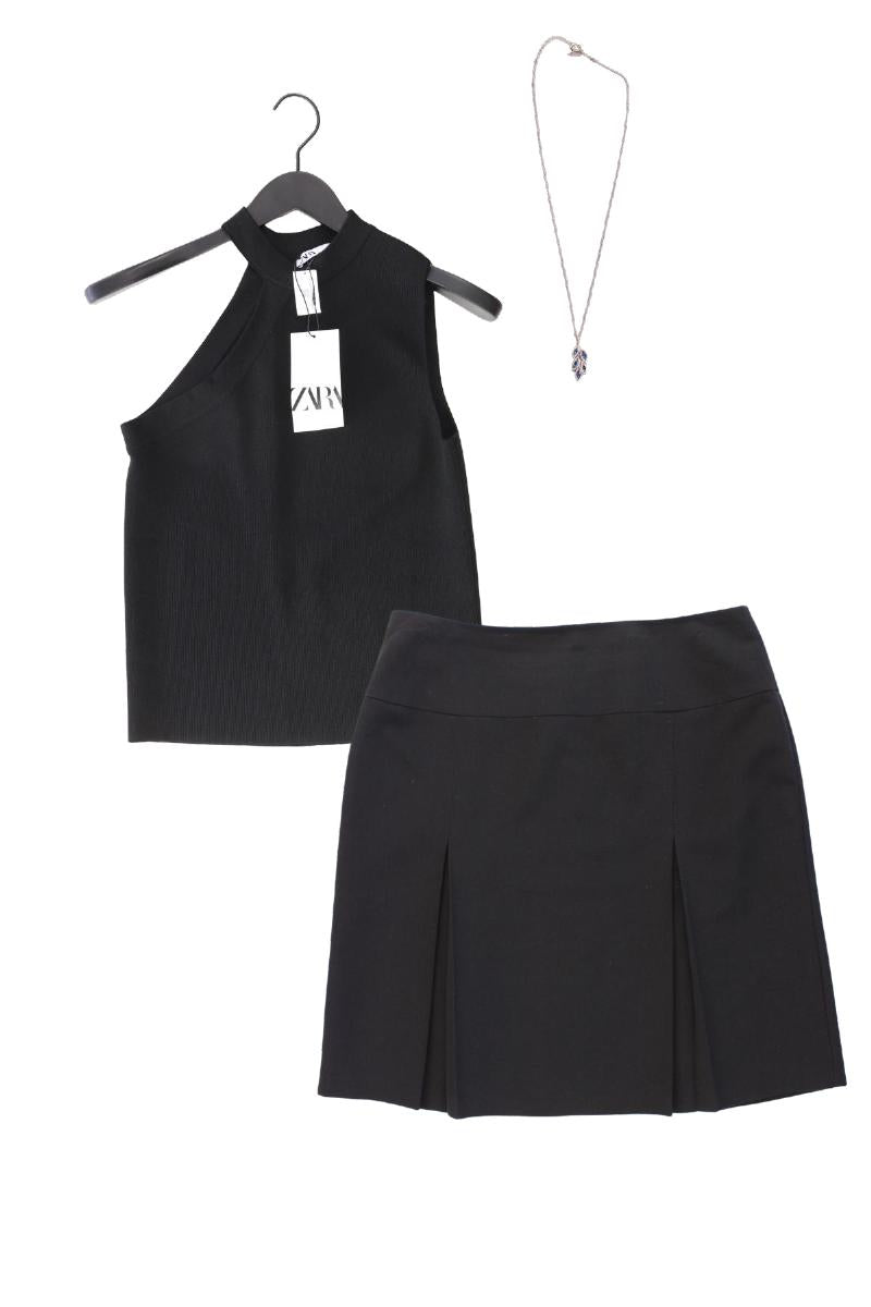 Second Hand Outfit Größe L mit Zara Trägertop in Gr. L, Montego Rock in Gr. 42