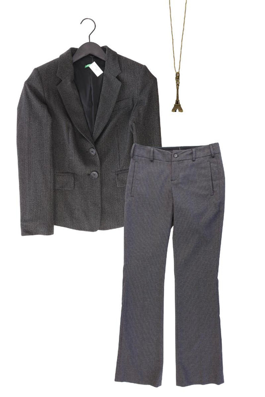 Second Hand Outfit Größe XS, WE Fashion Stoffhose in Gr. 32 und Halskette