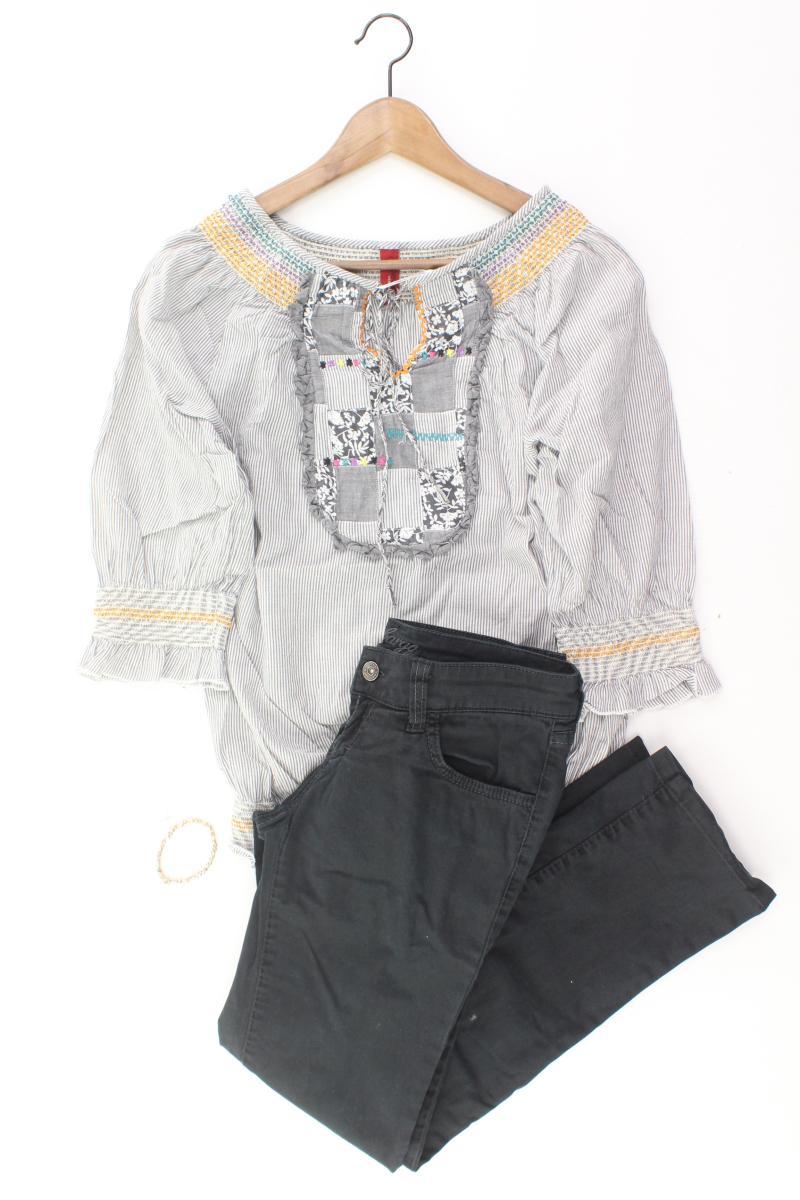 Second Hand Outfit Größe M mit Vero Moda Rüschenbluse in Gr. M