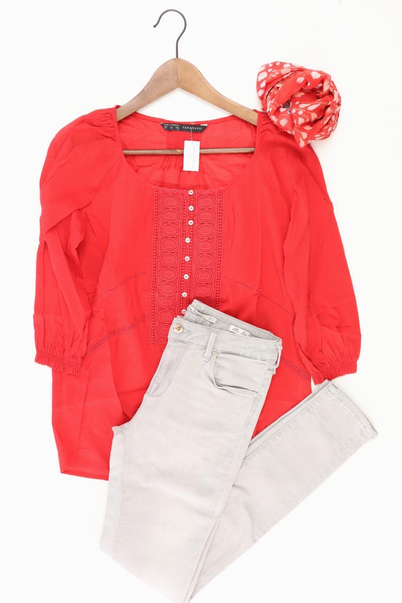 Second Hand Outfit Größe XS mit Zara Regular Bluse in Gr. XS und Tuch