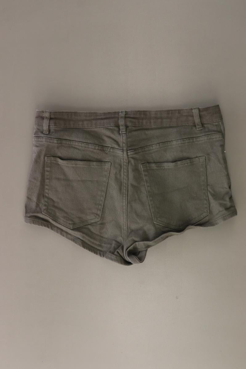 H&M Divided Shorts Gr. 42 olivgrün aus Baumwolle