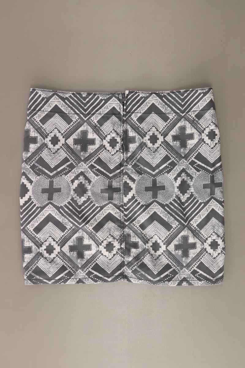 Divided by H&M Rock Gr. 34 geometrisches Muster grau aus Baumwolle