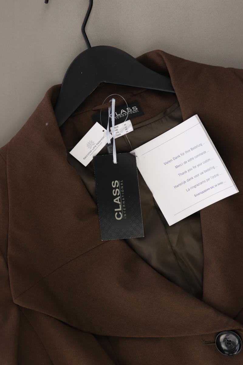 Second Hand Outfit Größe L mit Class International Classic Blazer in Gr. 42