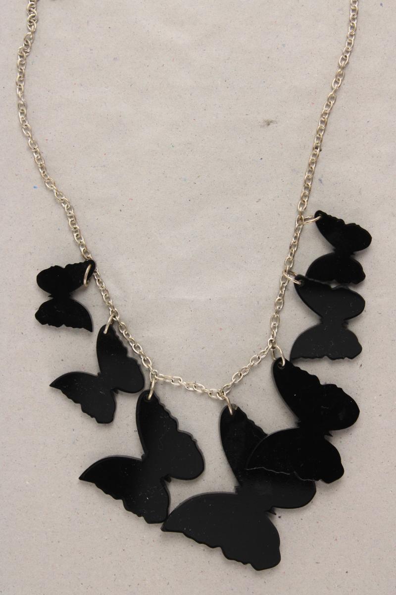 Kette mit Schmetterlinganhänger schwarz