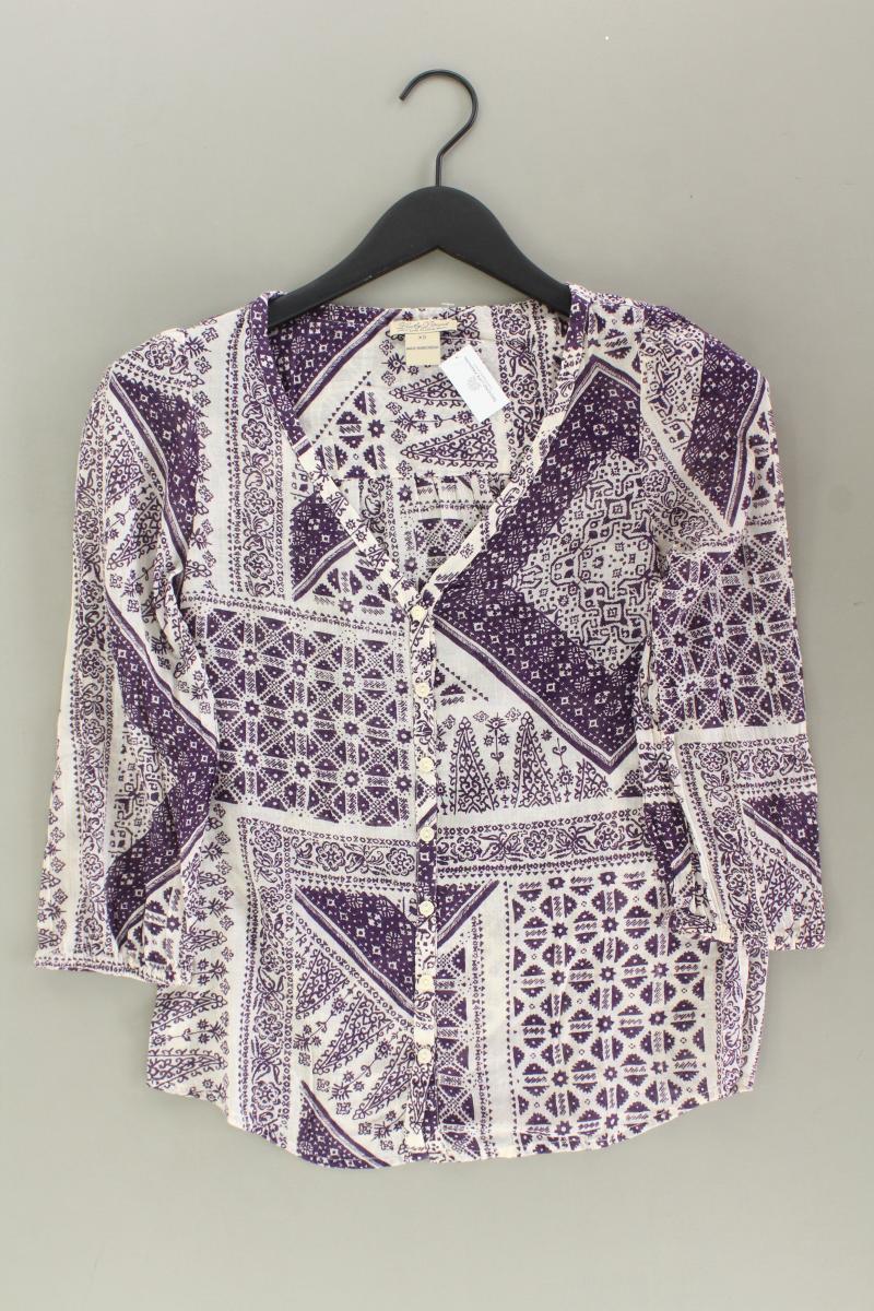 Second Hand Outfit Größe XS mit Lucky Brand Classic Bluse in Gr. XS und Armband