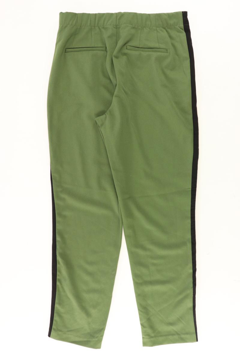 Zara Hose Gr. M olivgrün