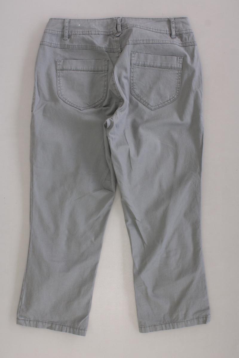 Street One Caprihose Gr. 36 Modell Greta olivgrün aus Baumwolle