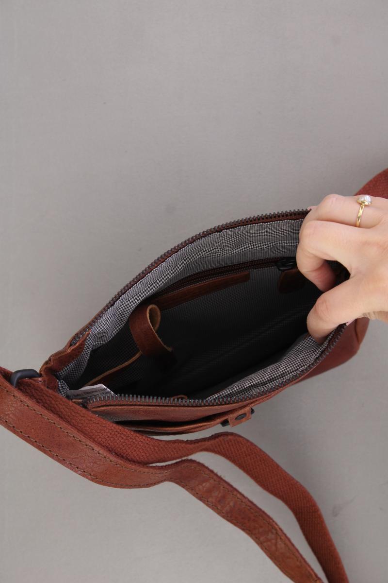 Spikes & Sparrow Umhängetasche für Herren braun aus Leder