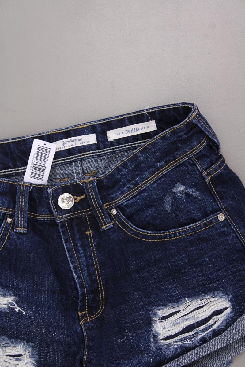 Stradivarius Jeansshorts Gr. 32 blau