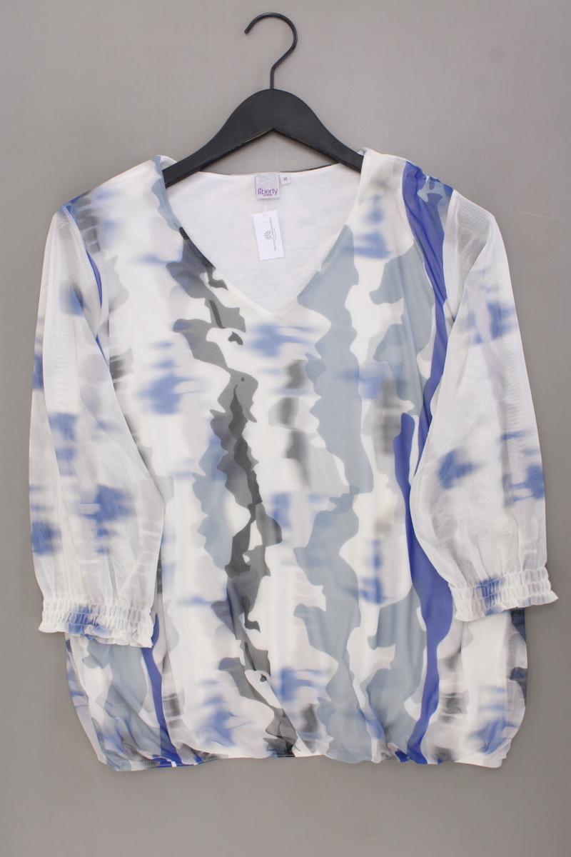 Second Hand Outfit Größe M mit Liberty Classic Bluse in Gr. M und Halskette