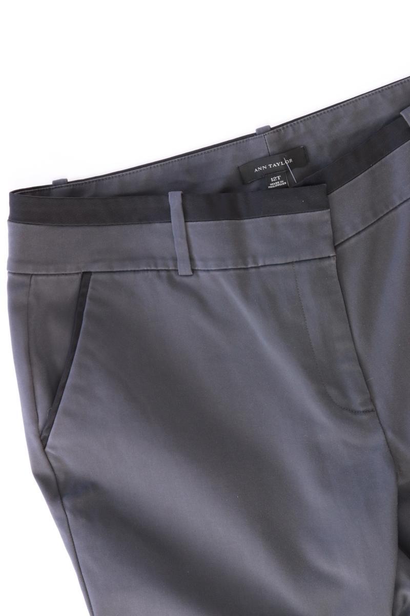 Second Hand Outfit Größe M mit Betty & Co. Regular Bluse in Gr. 40 und Halskette