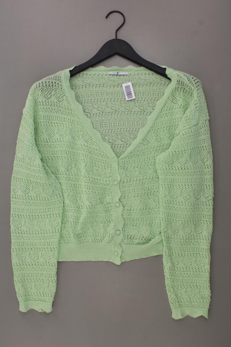 Second Hand Outfit Größe XXL mit Classic Cardigan in Gr. XXL und Halskette