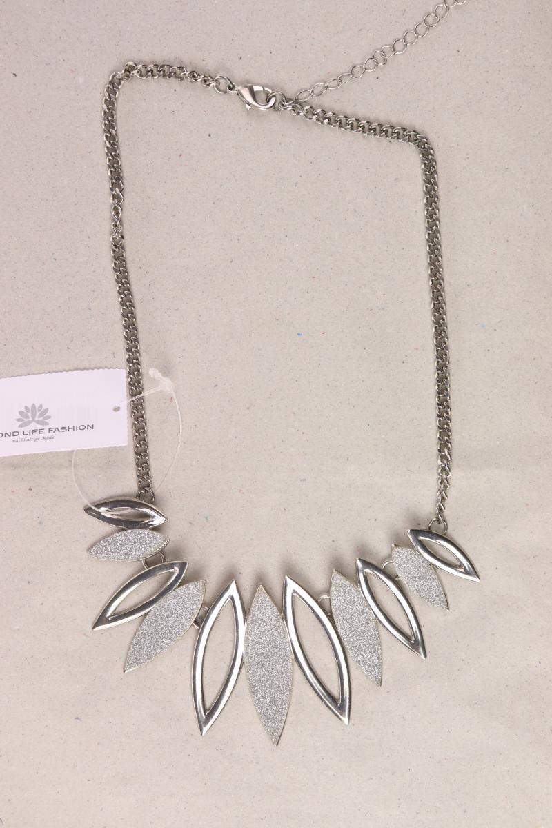 Second Hand Outfit Größe M mit Mode Exclusive Mehra Ärmellose Bluse in Gr. M