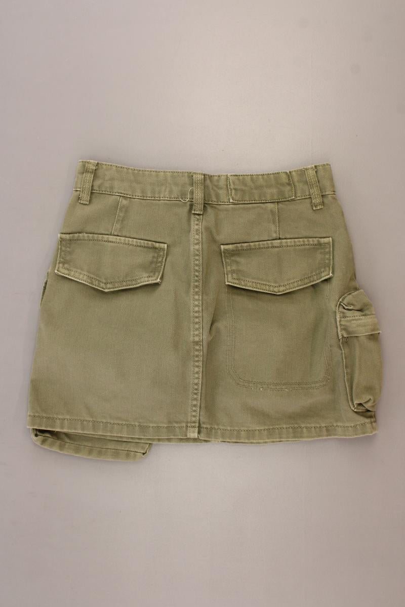 Bershka Cargorock Gr. 34 olivgrün aus Baumwolle