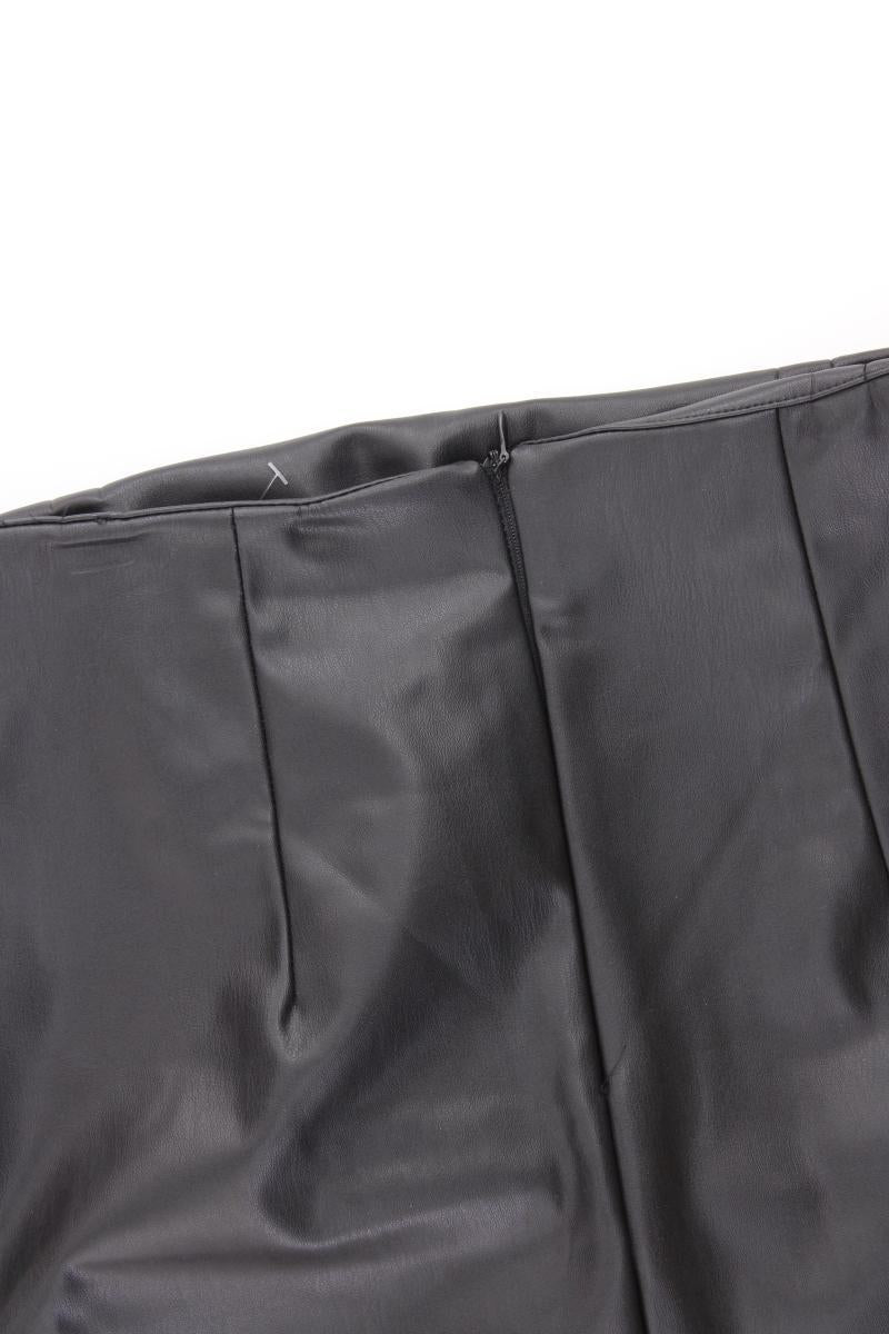 Second Hand Outfit Größe M mit s.Oliver Strickjacke in Gr. 40 und Halskette