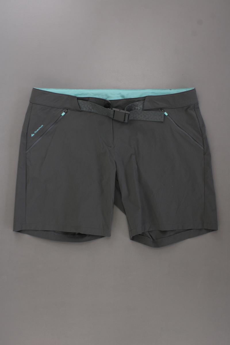 Quechua Shorts Gr. 44 grau