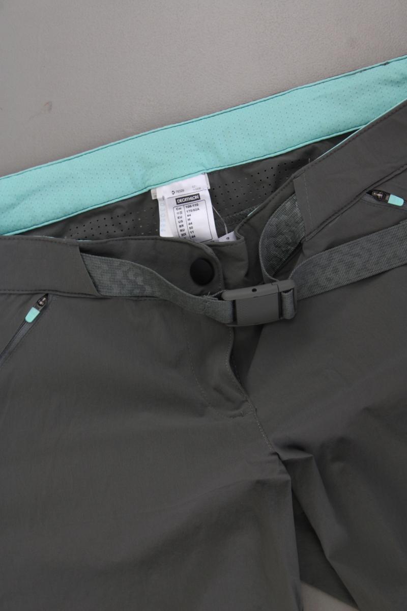 Quechua Shorts Gr. 44 grau