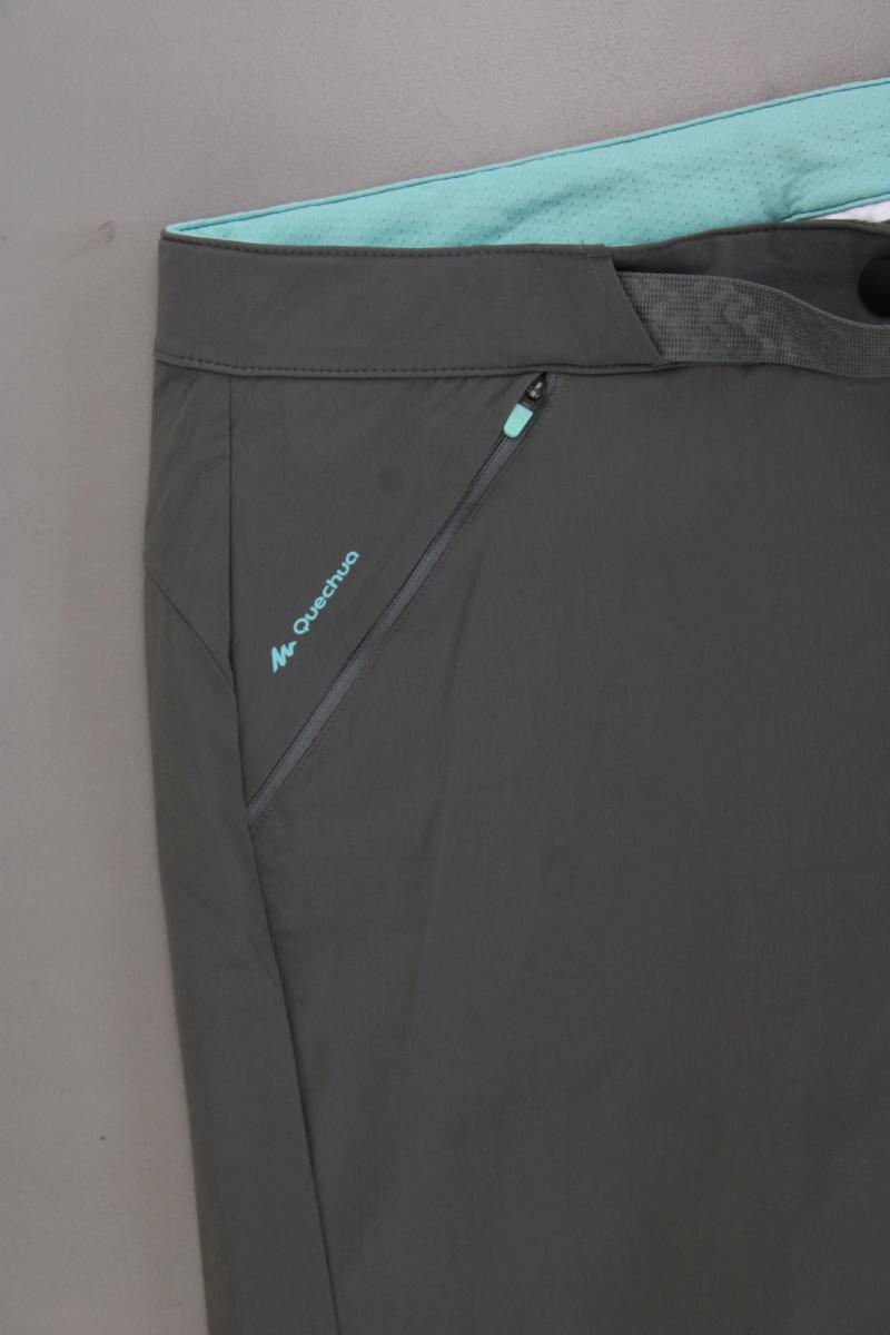 Quechua Shorts Gr. 44 grau