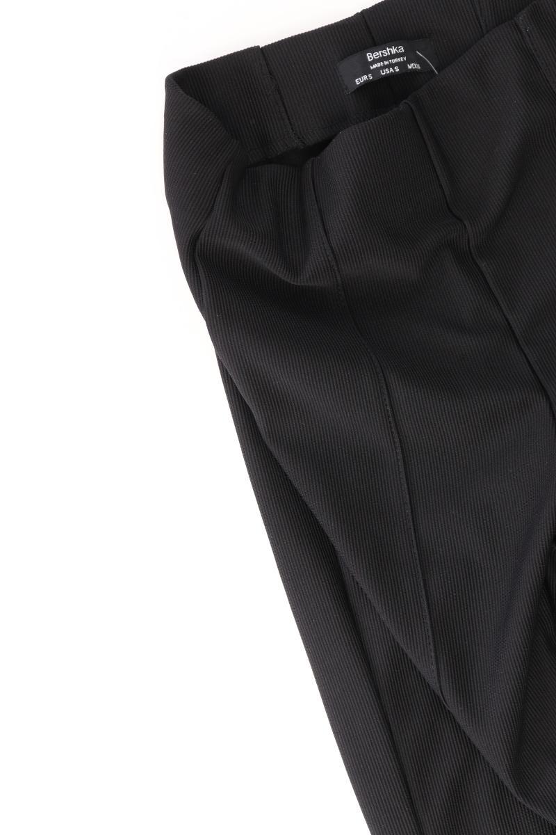 Bershka Stretchhose Gr. S schwarz aus Polyester