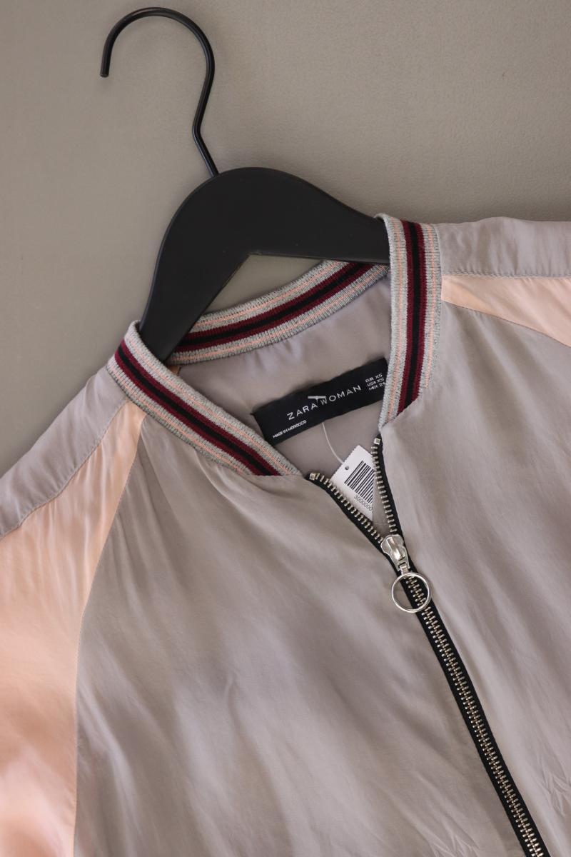 Zara Übergangsjacke Gr. XS grau aus Cupro