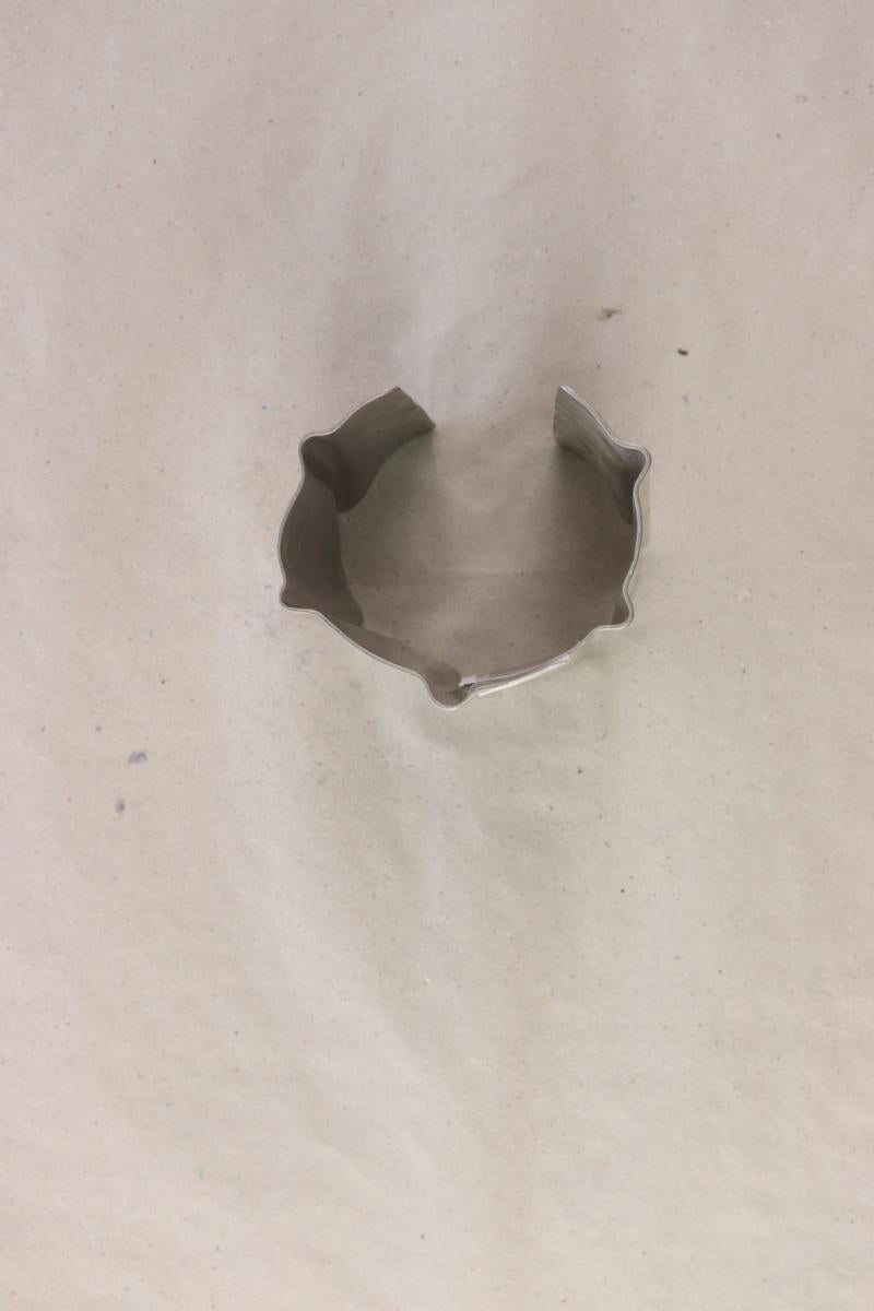 Second Hand Outfit Größe XS mit Esprit Rüschentop in Gr. XS und Armband