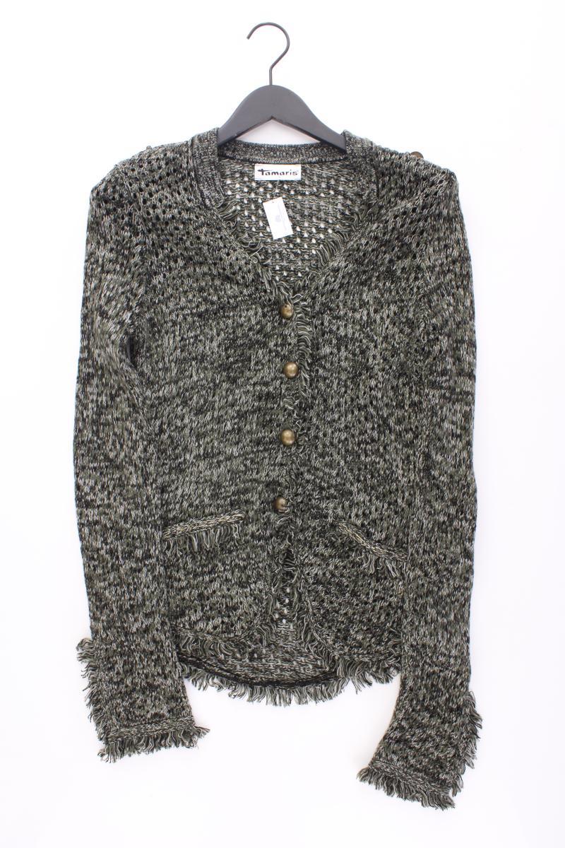 Second Hand Outfit Größe M mit Tamaris Strickjacke in Gr. 38 und Schmuck