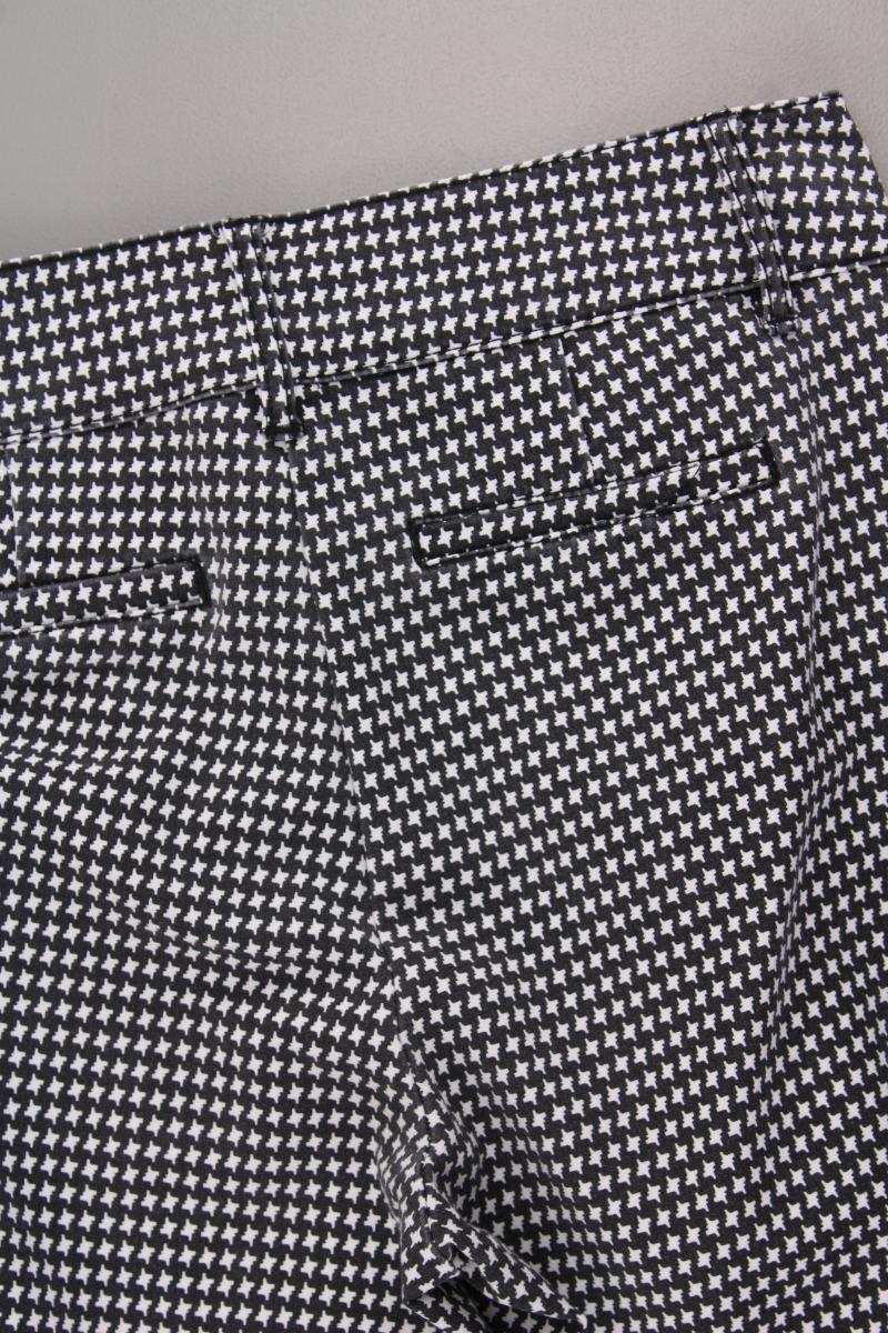 Red Button Hose Gr. 38 geometrisches Muster grau
