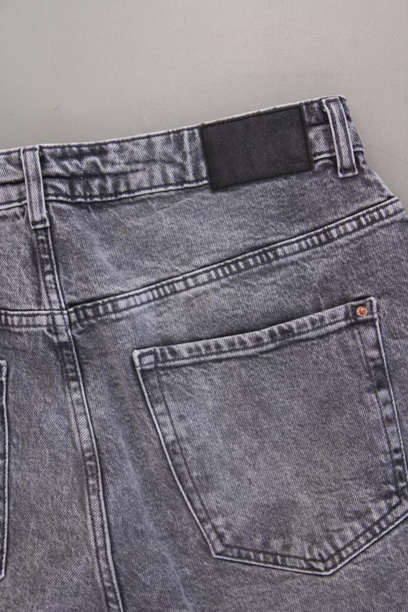 Zara Mom Jeans Gr. 44 neuwertig grau