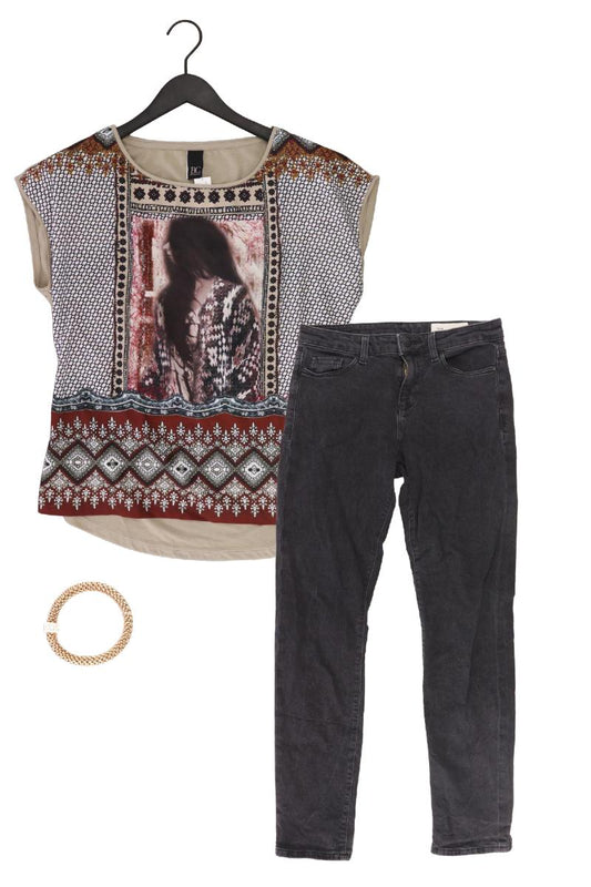 Second Hand Outfit Größe S mit Best Connections Shirt in Gr. 36 und Armband