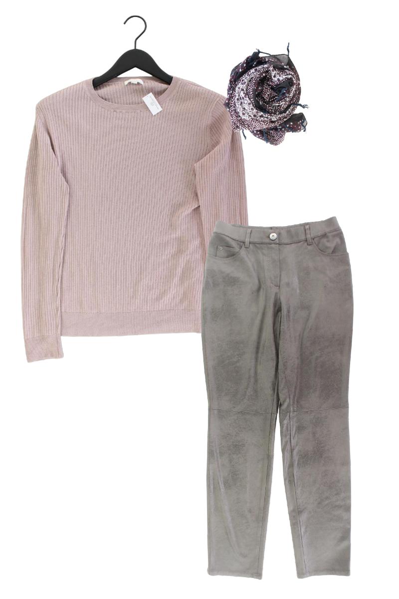 Second Hand Outfit Größe M mit H&M Feinstrickpullover in Gr. M und Schal