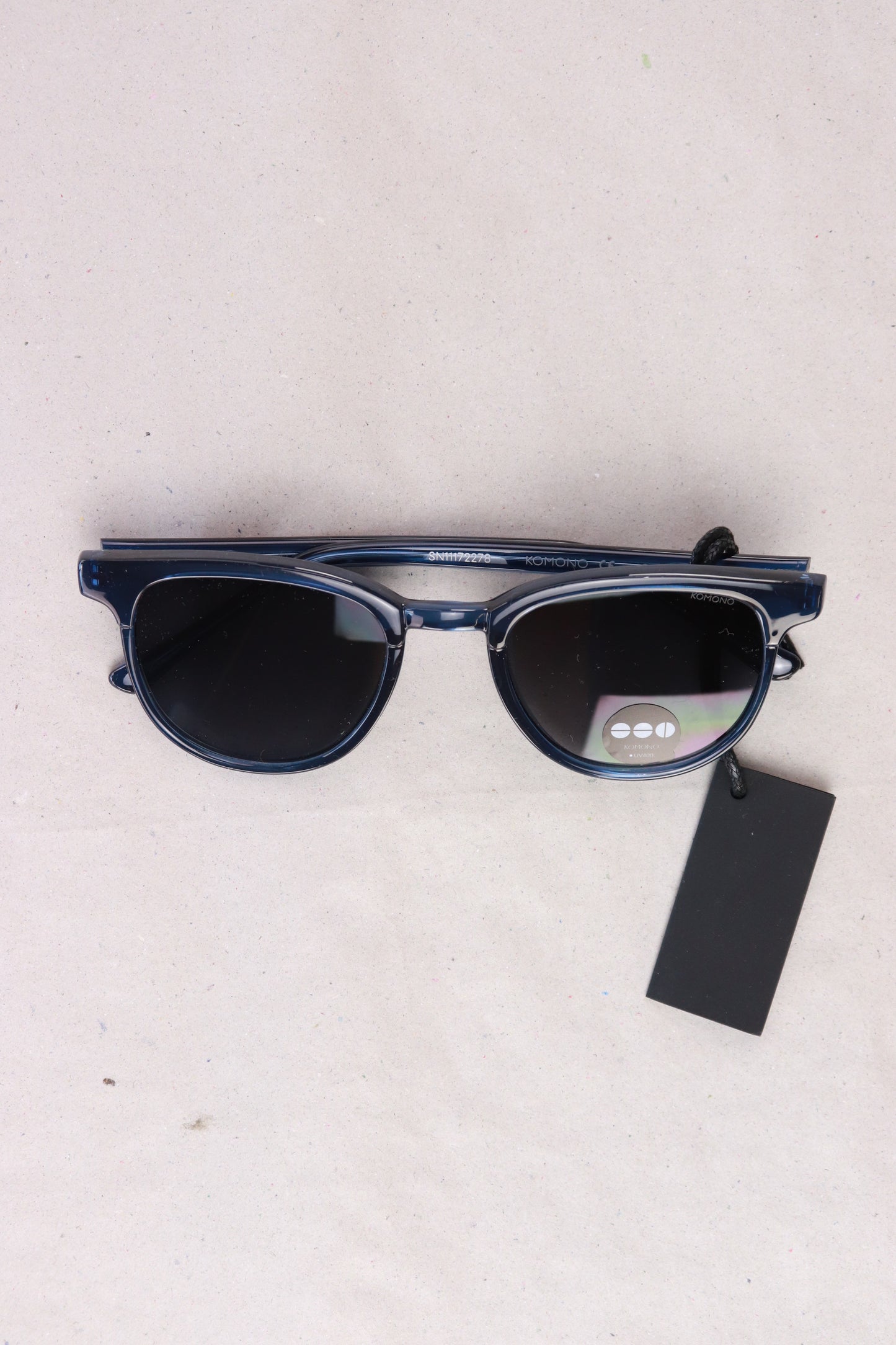 Komono Kinder Sonnenbrille Modell The Francis UV400 blau Größe Onesize neu mit Etikett