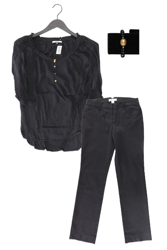 Second Hand Outfit Größe XS mit Only Kurzarmbluse in Gr. 34 und Halskette