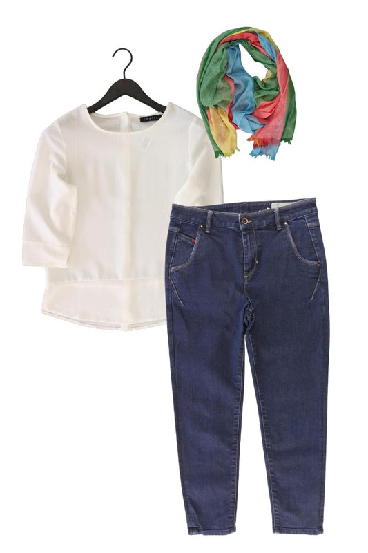 Second Hand Outfit Größe S mit COSTES Regular Bluse in Gr. 36 und Tuch