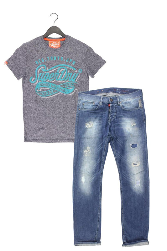 Second Hand Outfit Größe S mit Superdry Printshirt in Gr. S