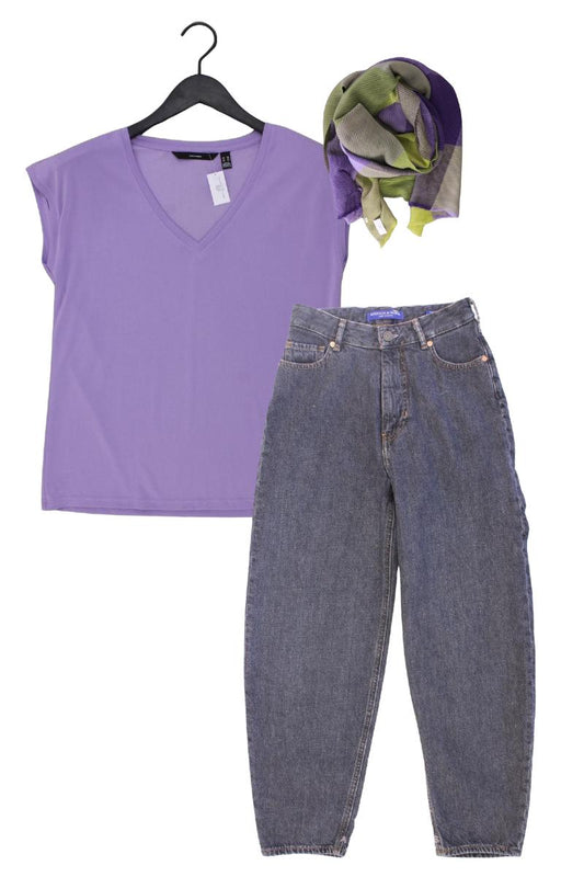 Second Hand Outfit Größe XS mit Vero Moda Shirt mit V-Ausschnitt in Gr. XS