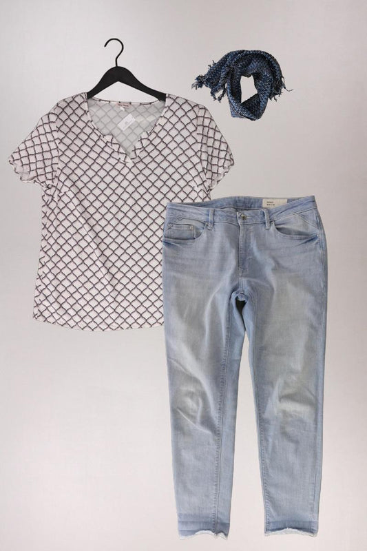 Second Hand Outfit Größe L mit Alba Moda Kurzarmbluse in Gr. L und Tuch