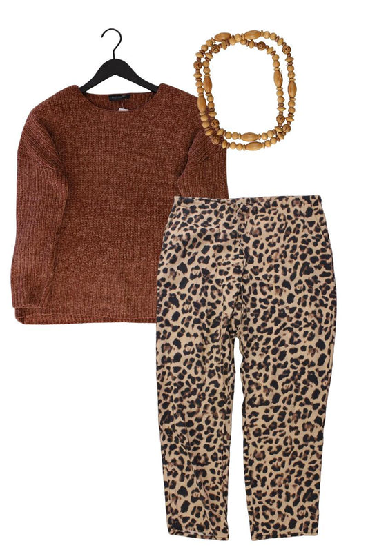 Second Hand Outfit Größe L mit Kapalua Grobstrickpullover in Gr. L und Halskette