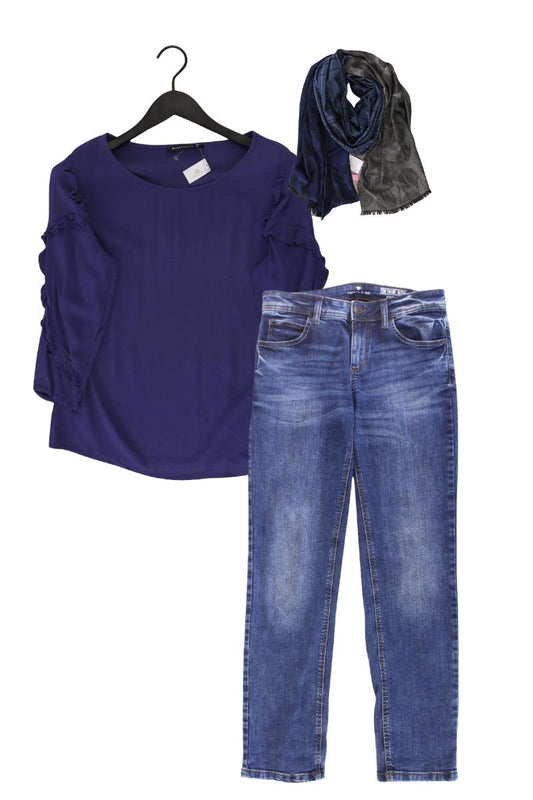 Second Hand Outfit Größe M mit Expresso Rüschenbluse in Gr. 38 und Schal