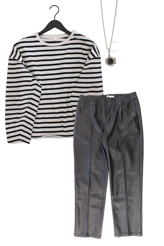 Second Hand Outfit Größe L mit Pull&Bear Langarmpullover in Gr. L und Halskette