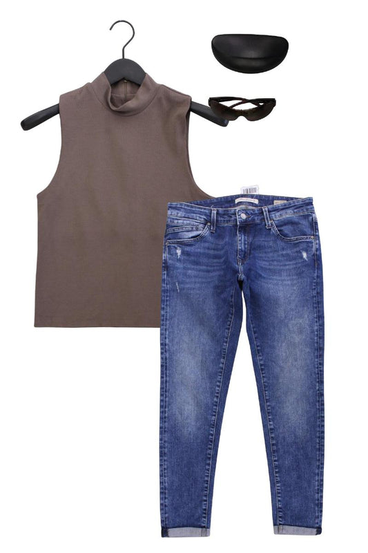 Second Hand Outfit Größe M mit Lune Active Trägertop in Gr. M und Accessoire