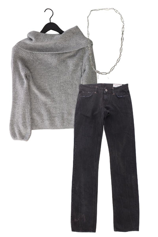 Second Hand Outfit Größe XS mit Grobstrickpullover in Gr. XS und Halskette
