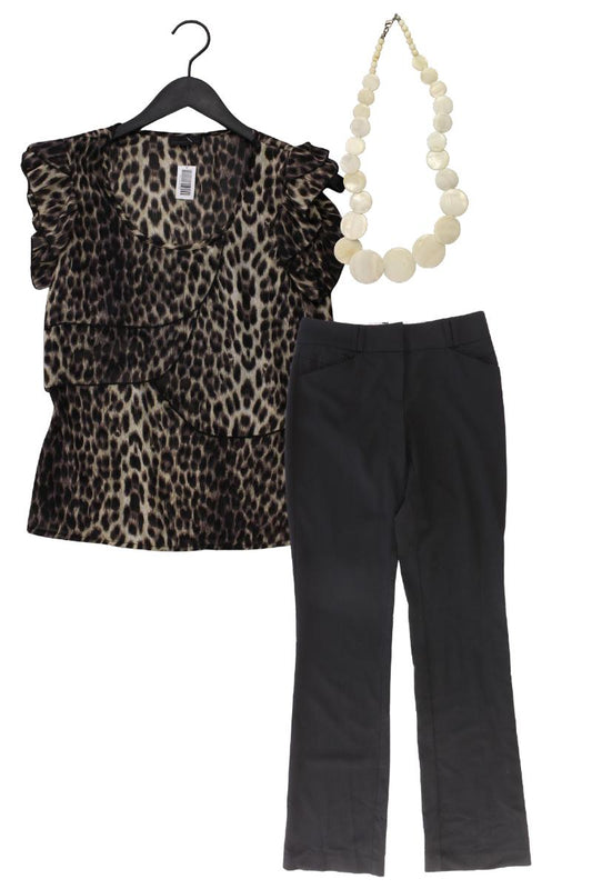Second Hand Outfit Größe XS mit Vero Moda Chiffonbluse in Gr. XS und Schmuck